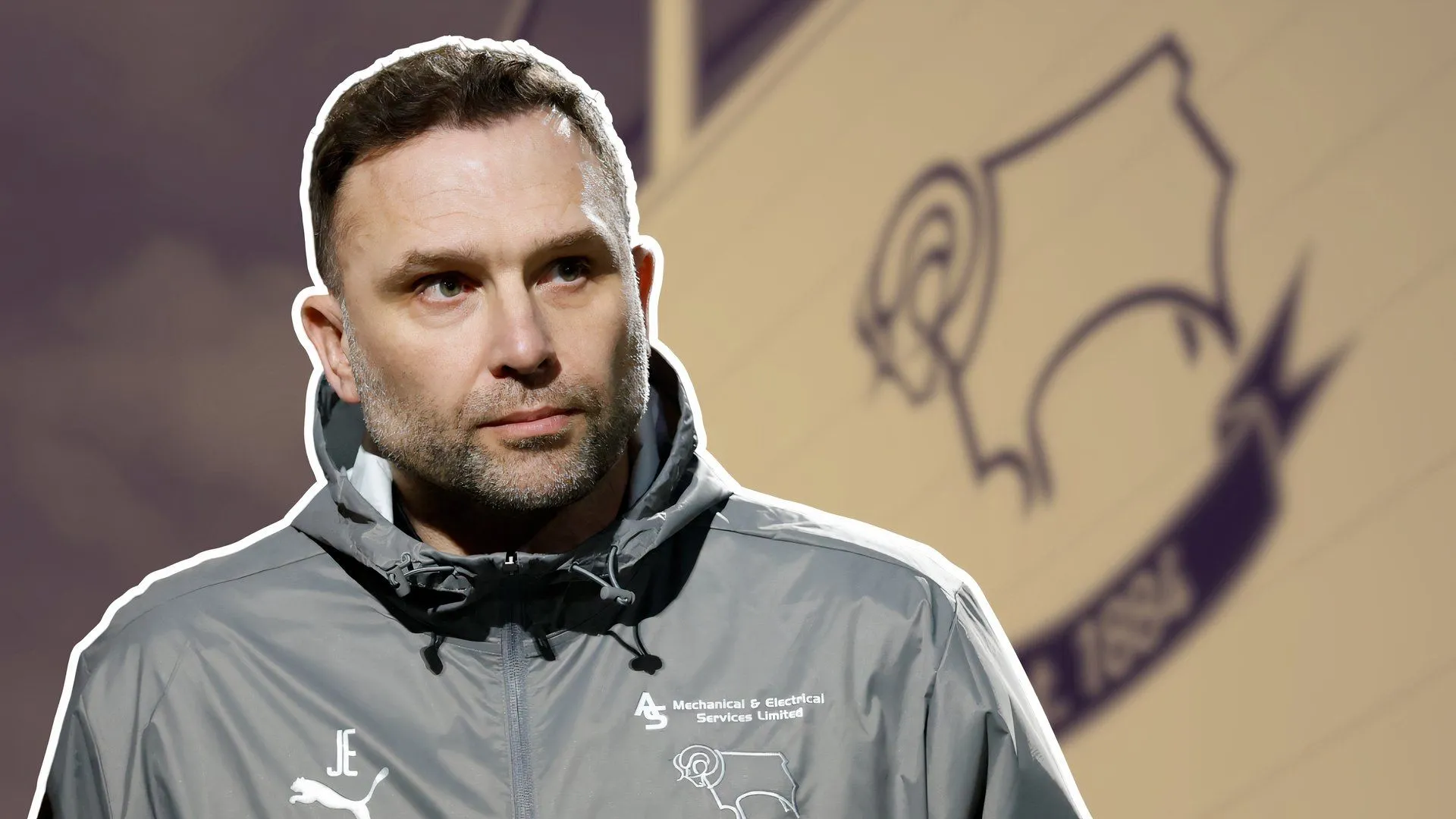 John Eustace trong một buổi tập của Derby County