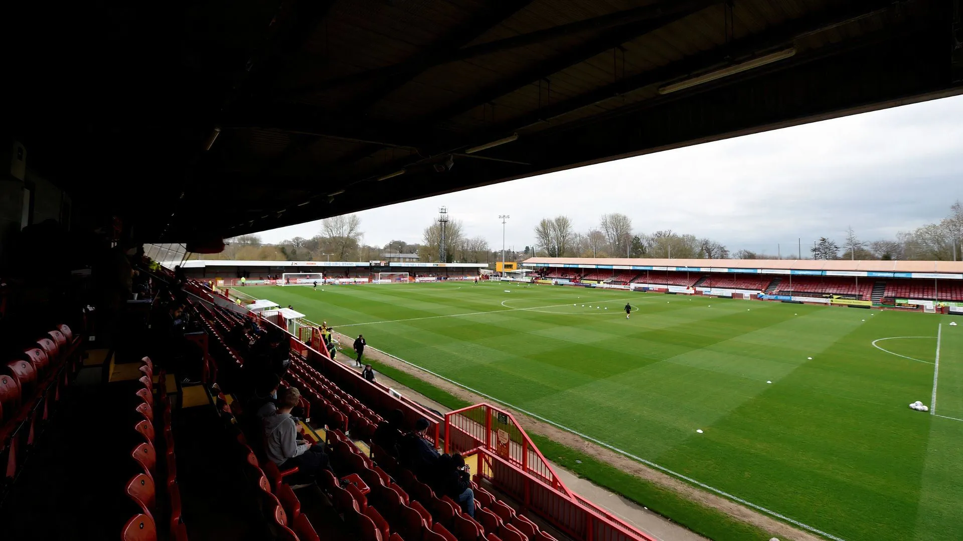 Sân vận động Broadfield của Crawley Town, đội bóng 'đột phá' sau chiến thắng play-off League Two