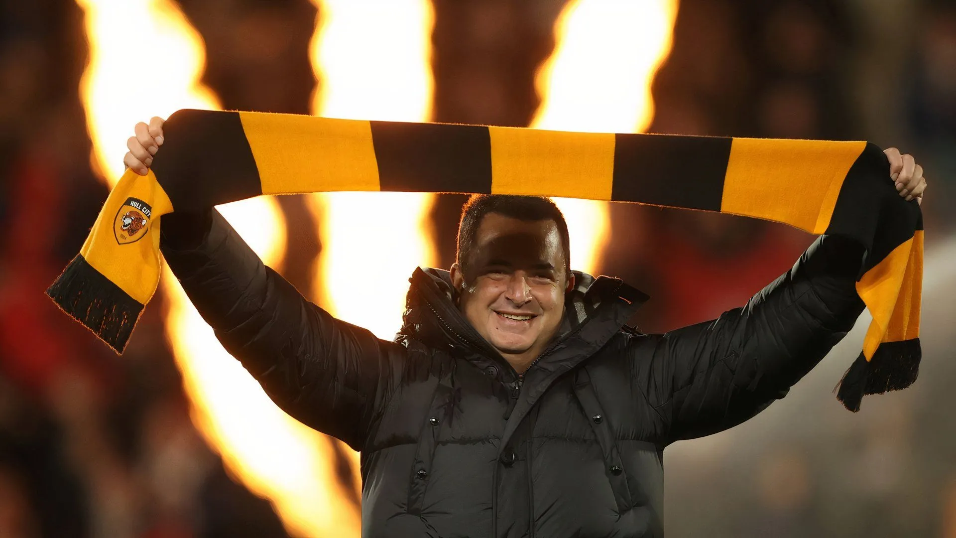 Chủ sở hữu Acun Ilicali của Hull City, người đang đối mặt với những vấn đề tài chính nghiêm trọng tại câu lạc bộ