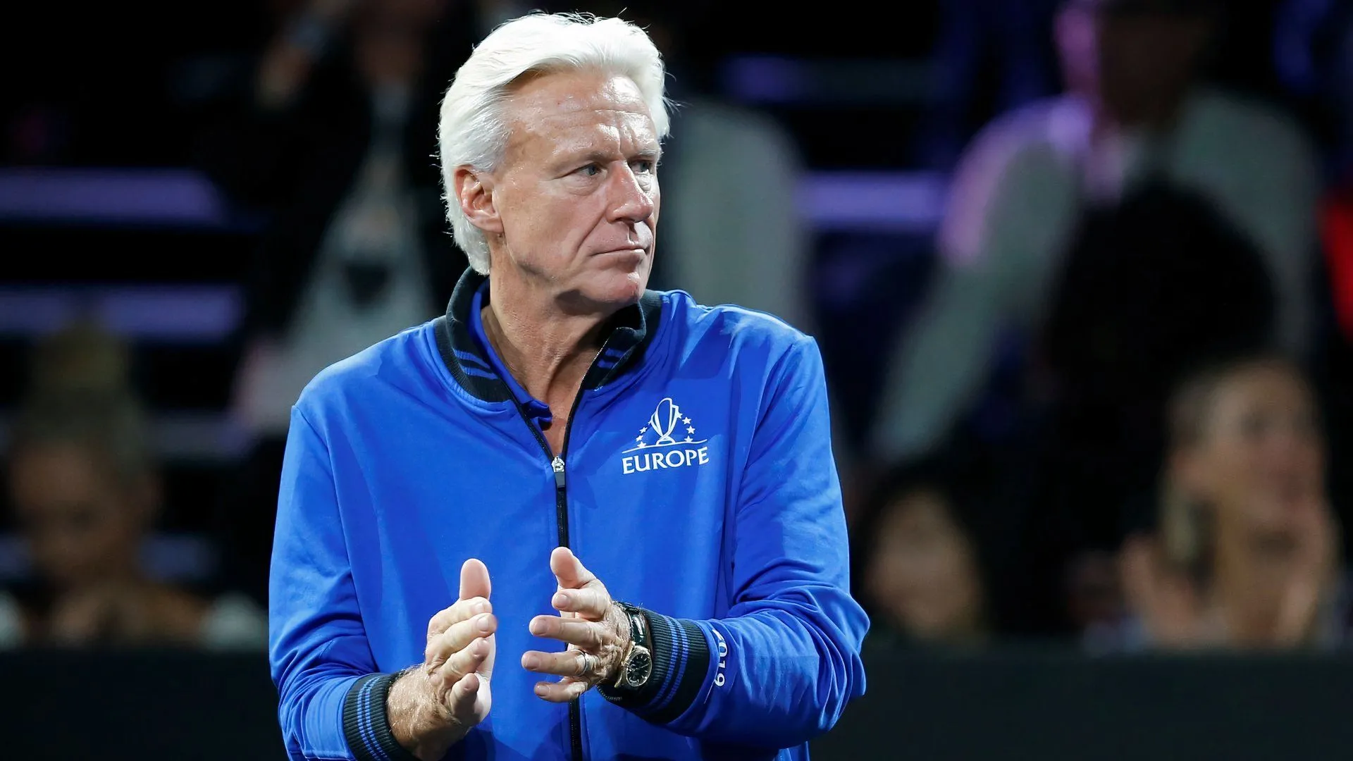 Huyền thoại quần vợt Bjorn Borg, người hâm mộ cuồng nhiệt của Charlton Athletic