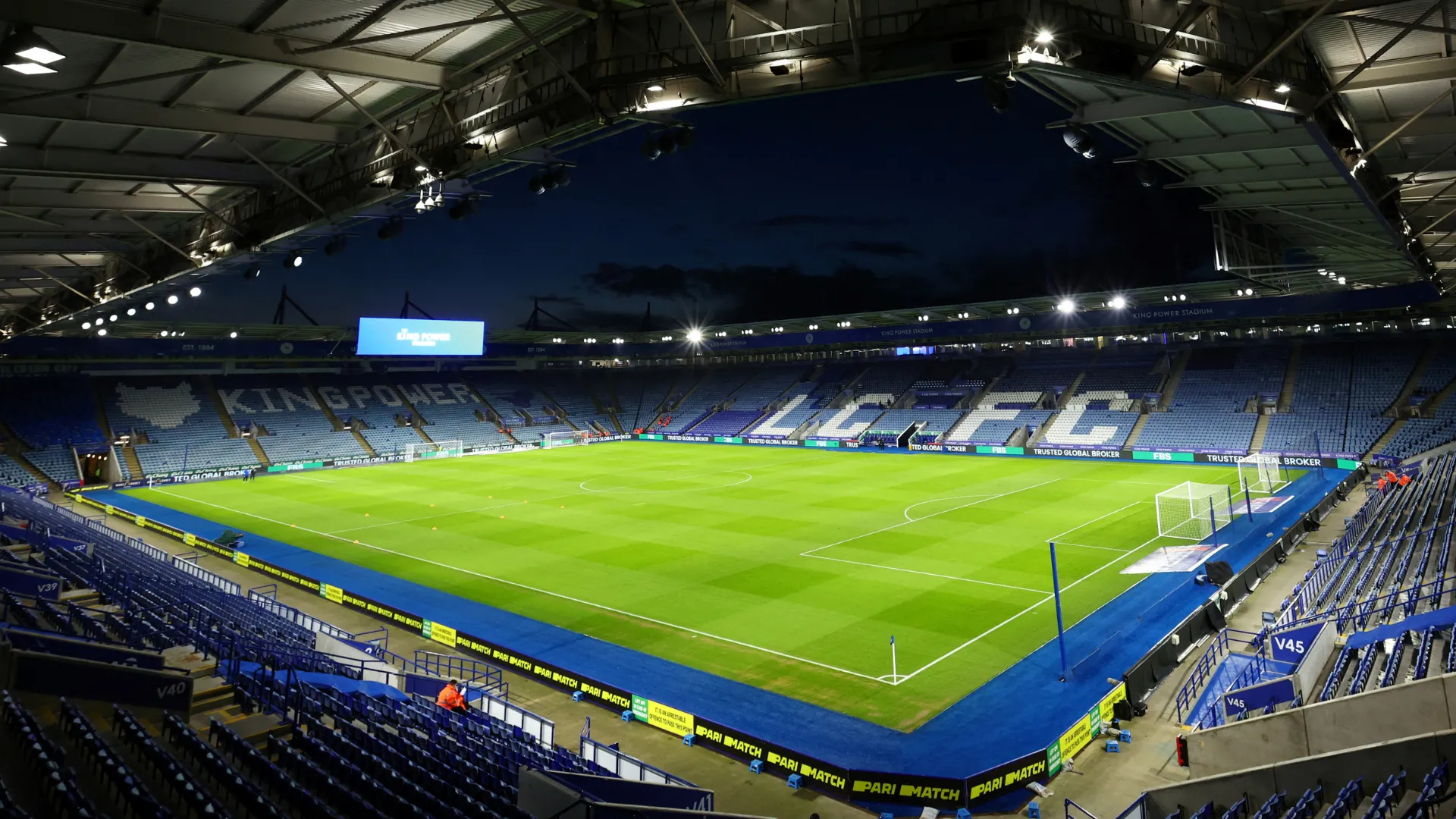 Leicester City đối mặt với nguy cơ trừ điểm do vi phạm PSR