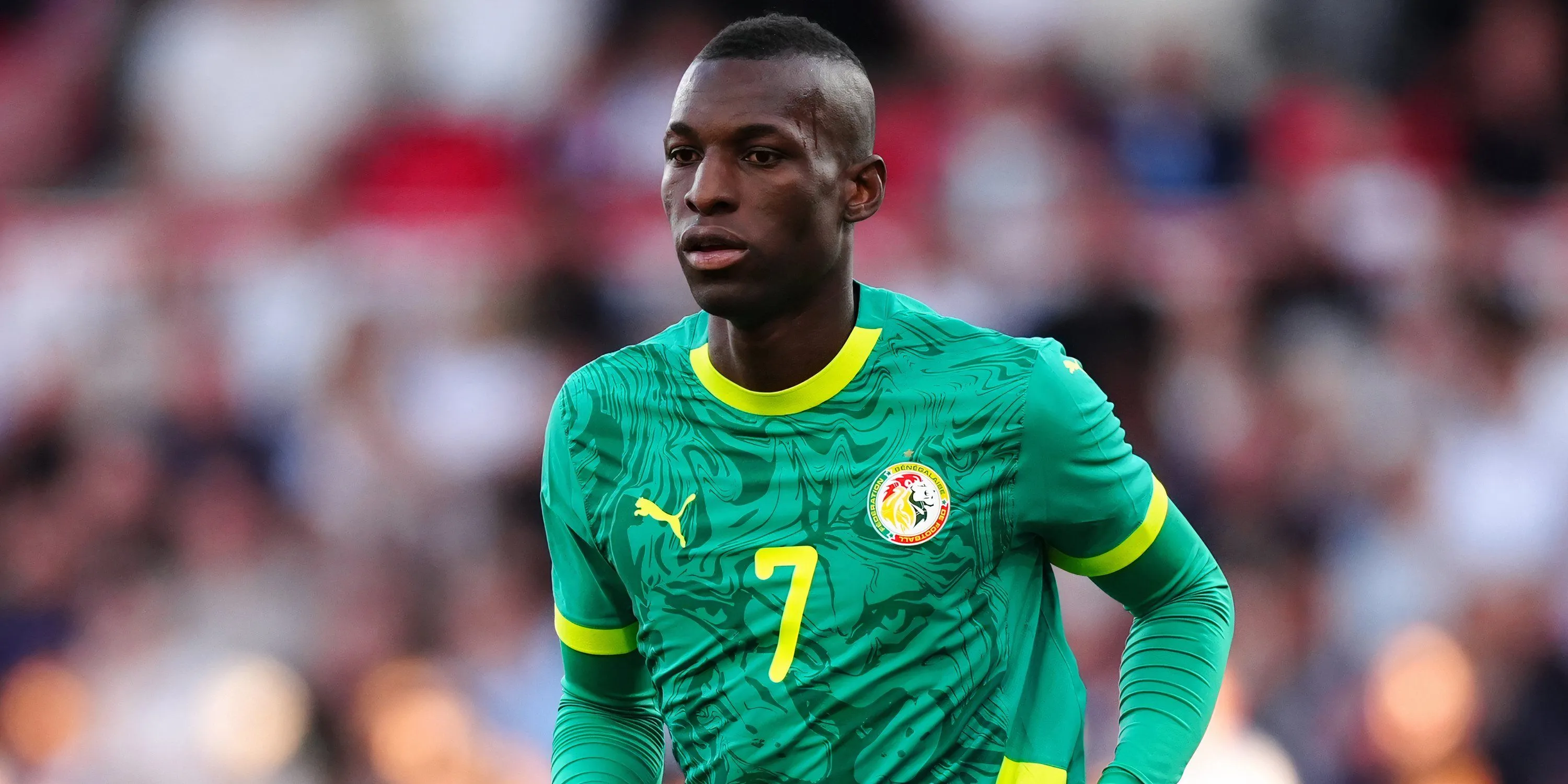 Nicolas Jackson sẵn sàng chuyển đến Manchester United dù không có Champions League