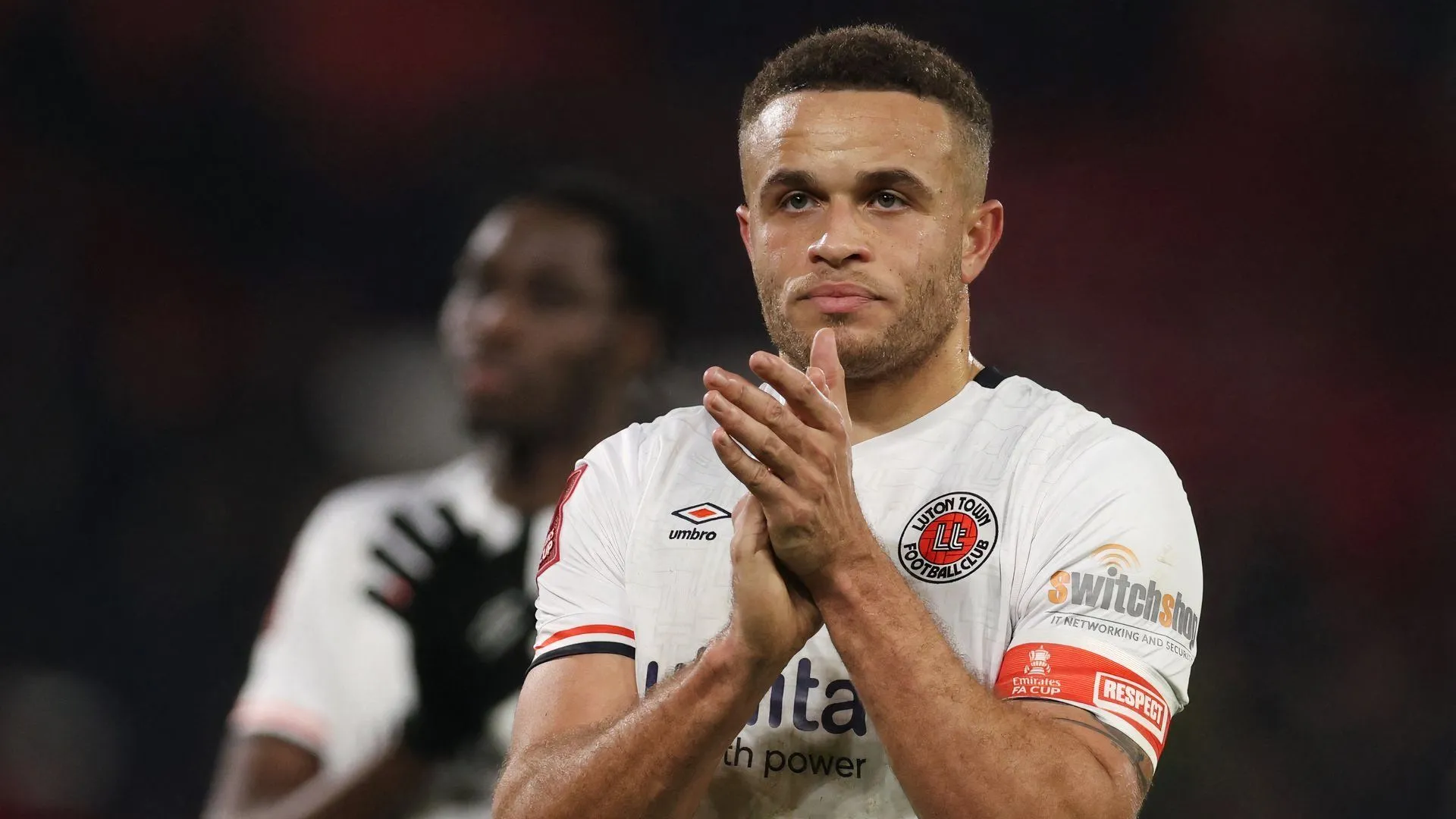 Tiền đạo Carlton Morris của Derby County được kỳ vọng gánh vác hàng công thay Patrick Agyemang chấn thương