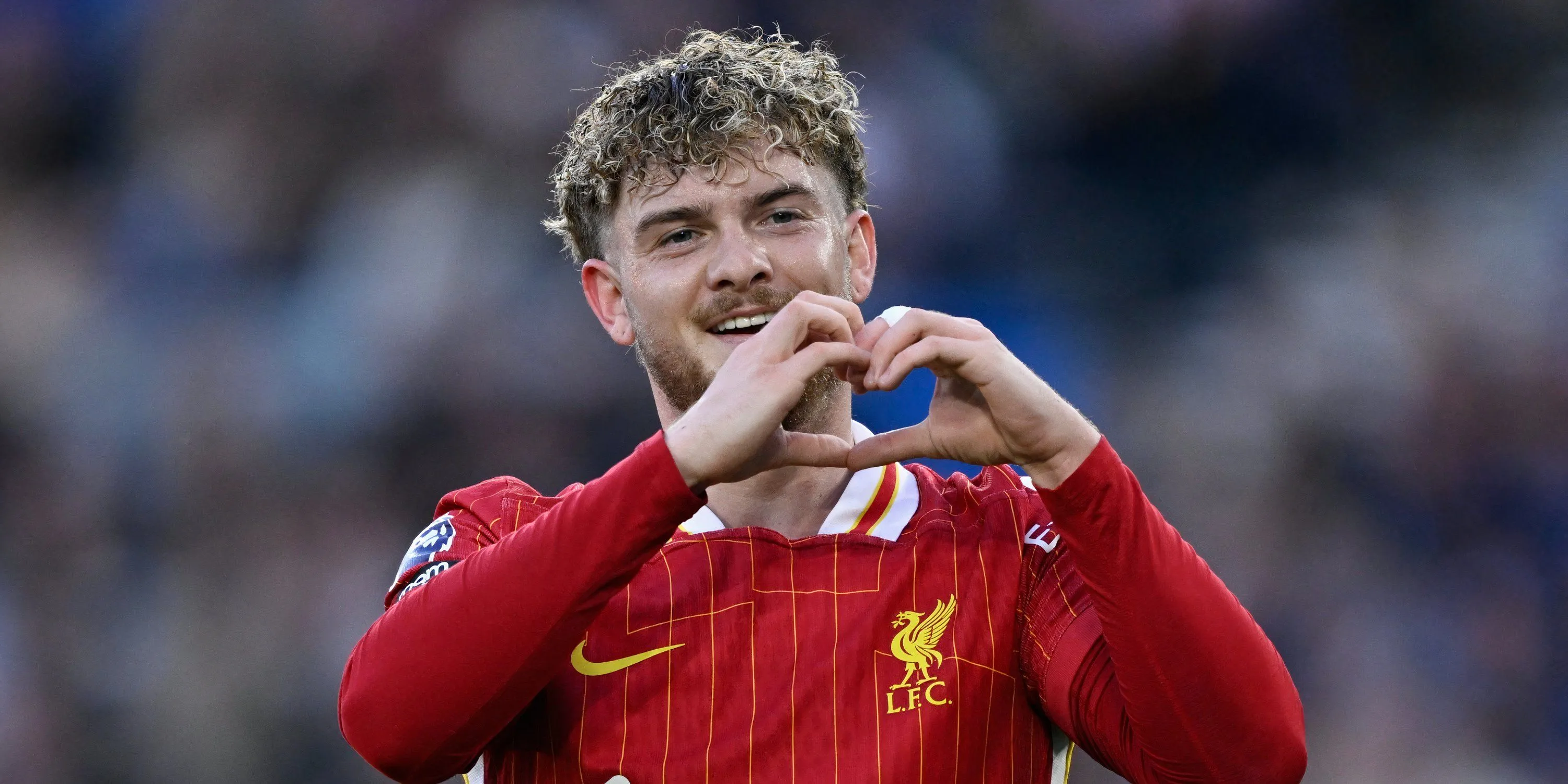 Tiền vệ trẻ Harvey Elliott của Liverpool ăn mừng bàn thắng