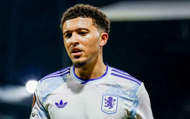 HLV Unai Emery trao cơ hội cho Sancho trong các trận đấu của Aston Villa