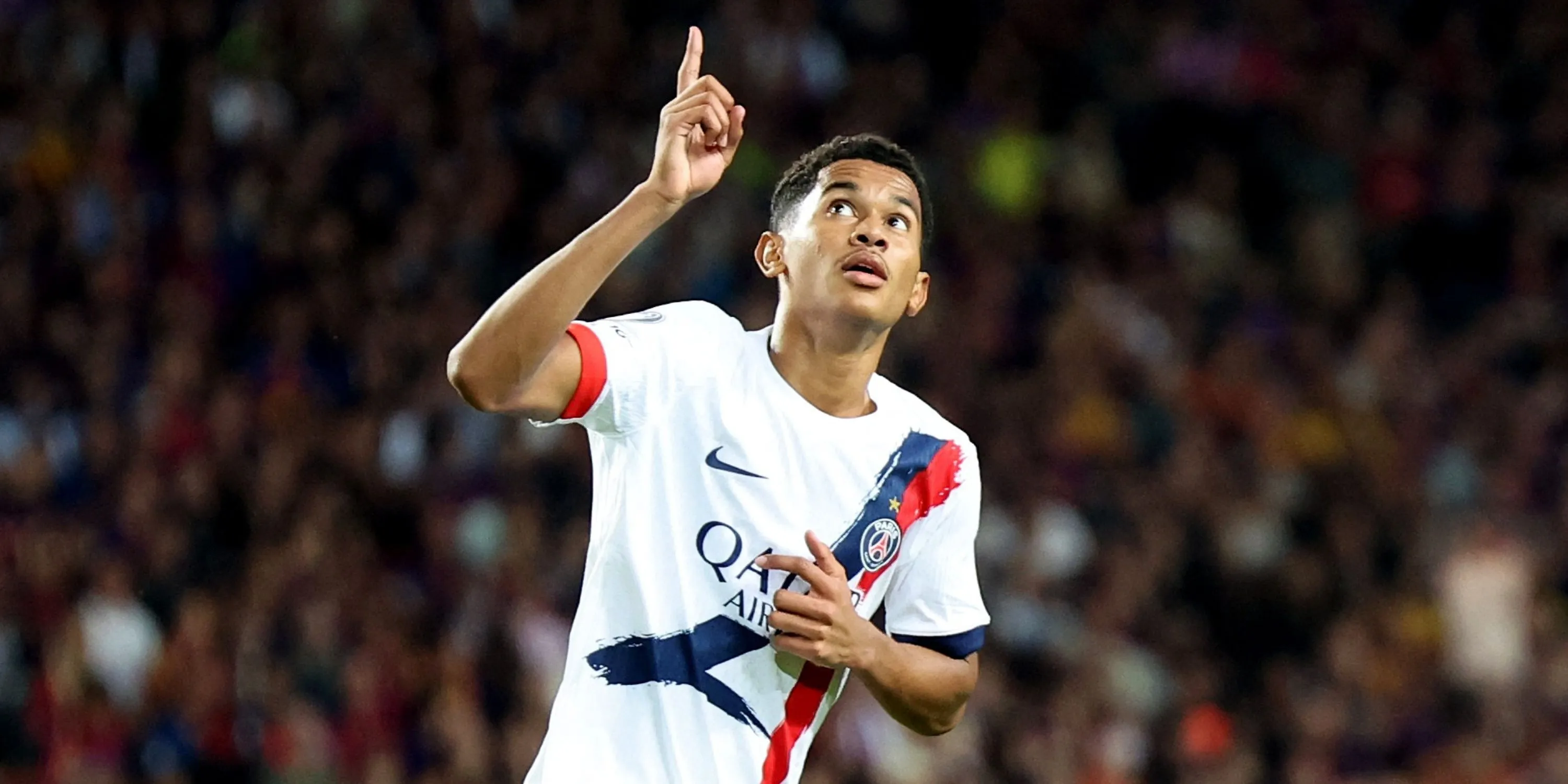 Senny Mayulu PSG, tiền vệ đa năng tại Paris Saint-Germain